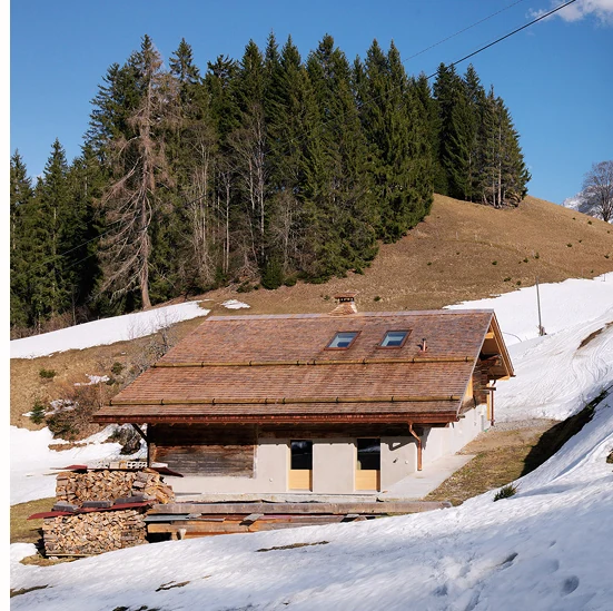 Chalet de la Ruvine dans la neige